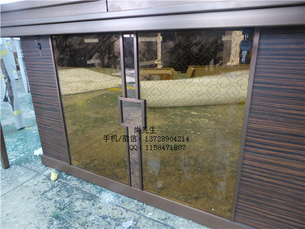 珠寶展示柜圖片.jpg