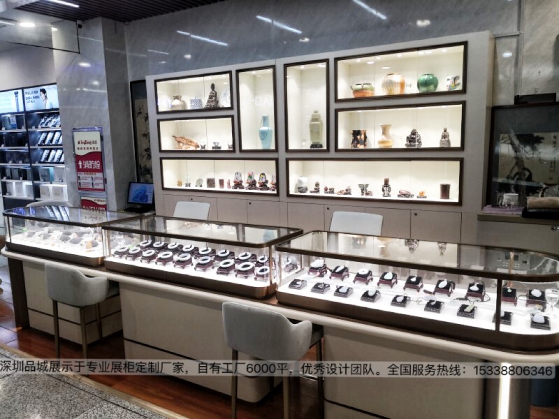 深圳品城展示大雅藝術(shù)品珠寶店展柜設(shè)計(jì)效果圖3_副本.jpg