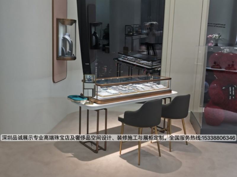 深圳品誠展示珠寶店展柜定制效果1_副本.jpg